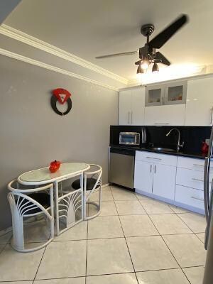 4093 Yarmouth E, Boca Raton, FL 33434 - photo 7