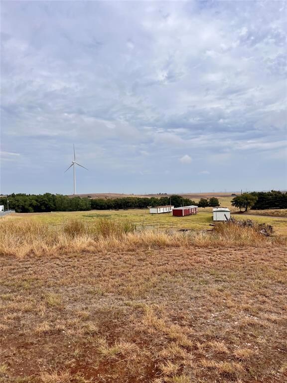 23949 E 1010 Rd, Weatherford, OK 73096 - photo 4