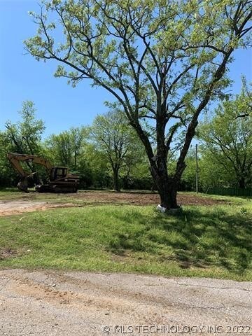 614 N 10th St, Sapulpa, OK 74066 - photo 3