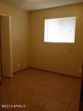 935 E 10th Dr, Mesa, AZ 85204 - photo 4