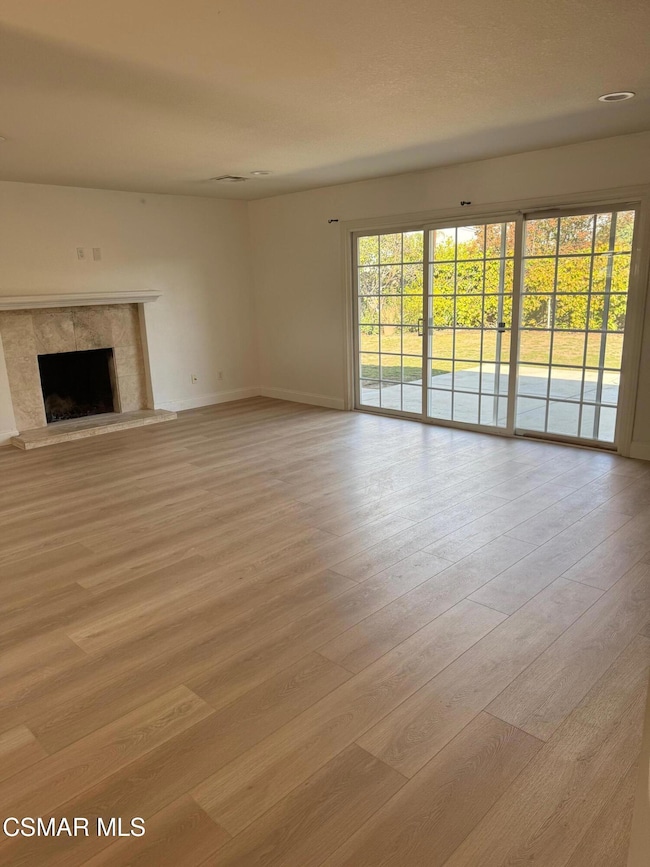 161 Teasdale St, Thousand Oaks, CA 91360 - photo 4