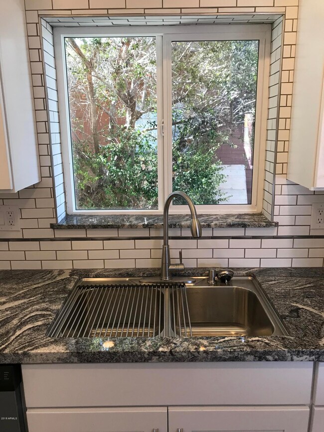 4645 N 73rd St unit 1, Scottsdale, AZ 85251 - photo 7