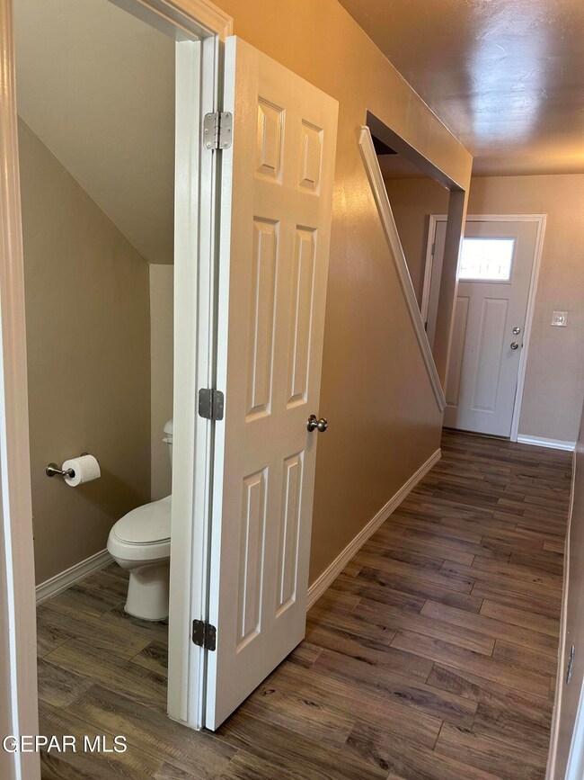 5717 Manila Dr unit A, El Paso, TX 79924 - photo 7