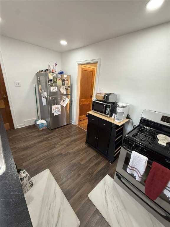 29 E 2nd Ave, Latrobe, PA 15650 - photo 5