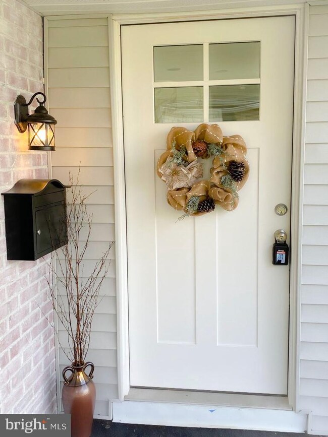 14 Pilgrim Ln, Willingboro, NJ 08046 - photo 4