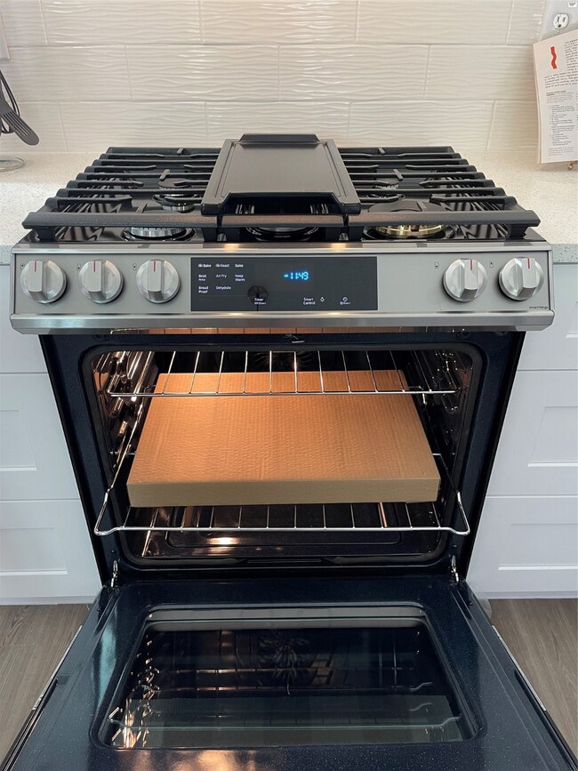 1724 Wellington St, Houston, TX 77093 - photo 5