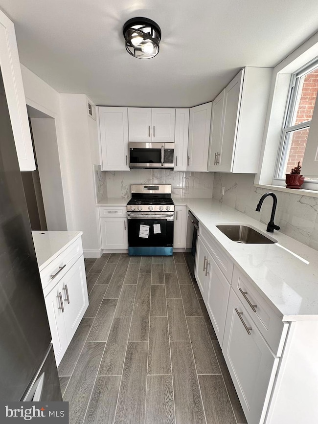 540 Manton St, Philadelphia, PA 19147 - photo 7