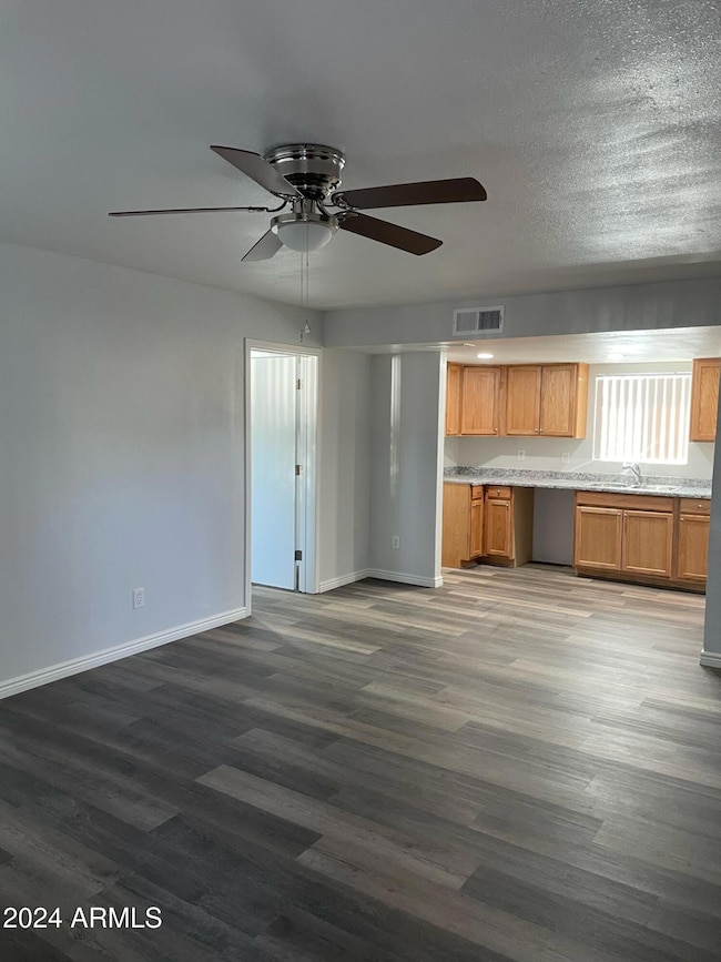 2301 N 28th ST #3 (4)