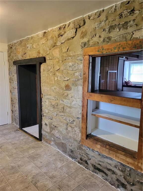 5876 W Mill Hill Rd unit B, East Greenville, PA 18041 - photo 7