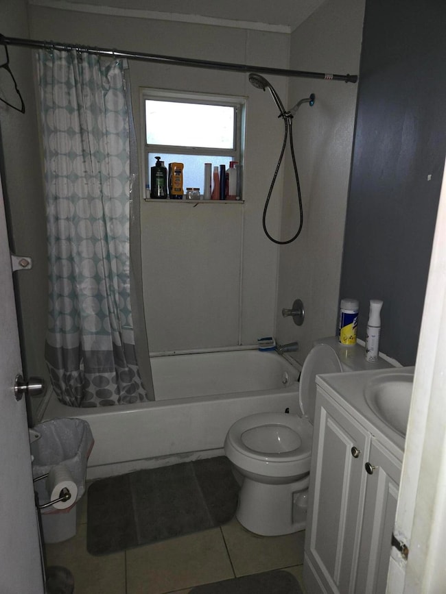 1633 W 28th St unit A, Riviera Beach, FL 33404 - photo 4