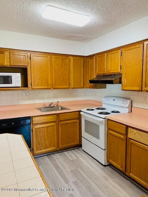 13 Newport Ct unit 6, Brick, NJ 08724 - photo 5
