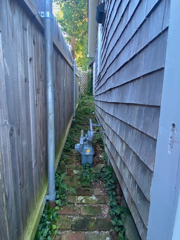 18 10th St, Wareham, MA 02538 - photo 4