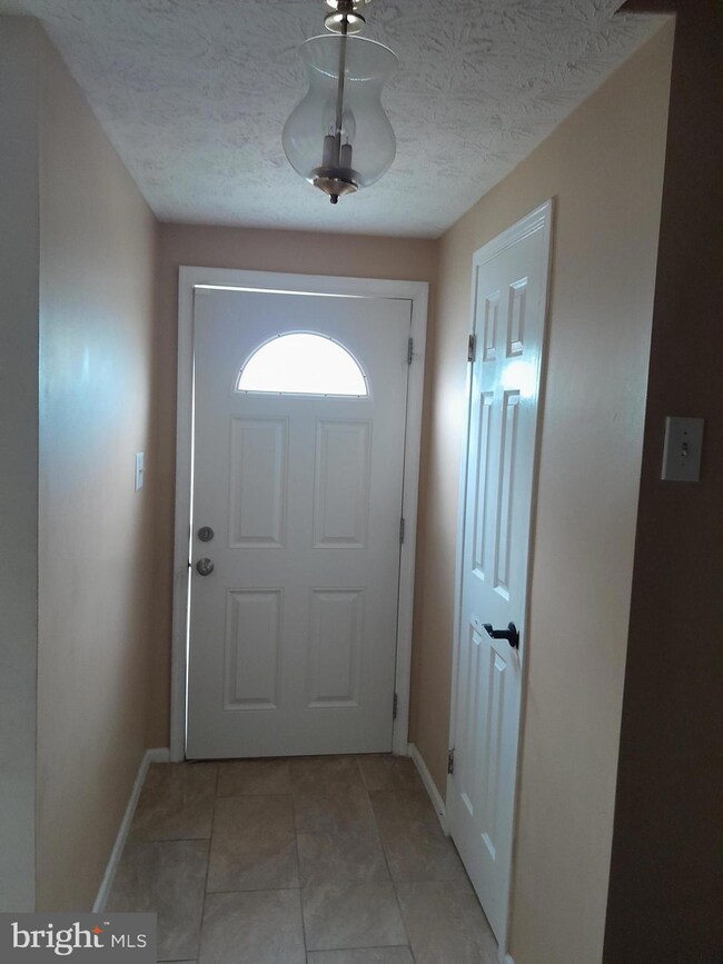 12089 Beltsville Dr, Beltsville, MD 20705 - photo 2