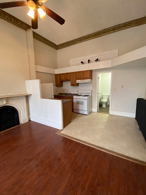 14 Monument Square unit 1, Boston, MA 02129 - photo 4