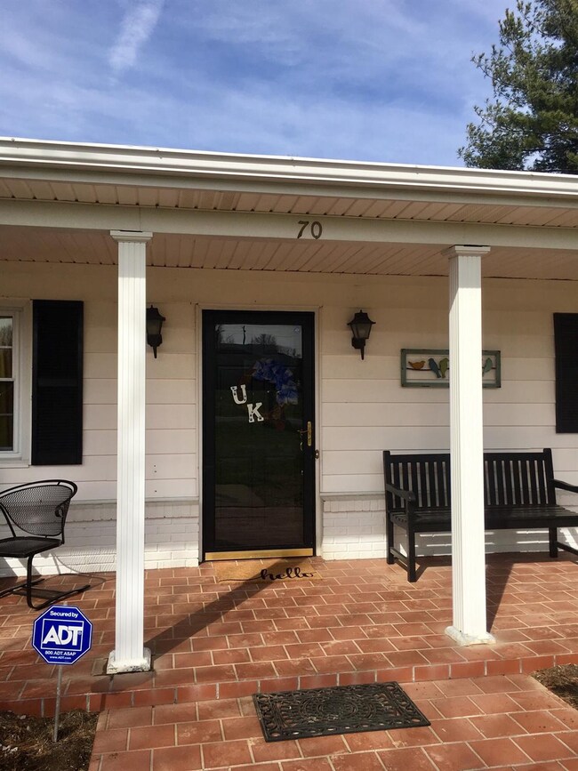 70 Marie Dr, Danville, KY 40422 - photo 4