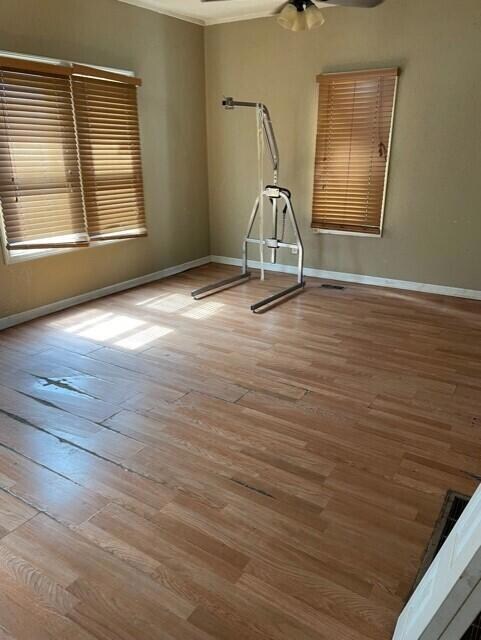 1228 E 27th Ct living room