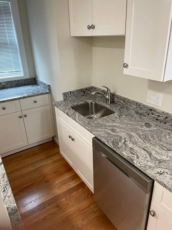 50 Wordsworth St unit 2, Boston, MA 02128 - photo 5