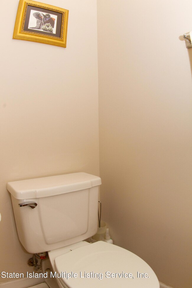 Chestnut Hill at Essex Park unit 2C, Staten Island, NY 10314 - photo 5