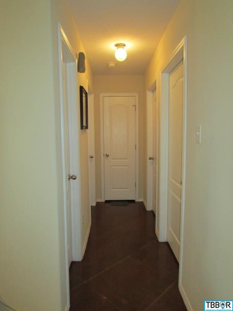 407 Chrislyn Dr, Troy, TX 76579 - photo 6