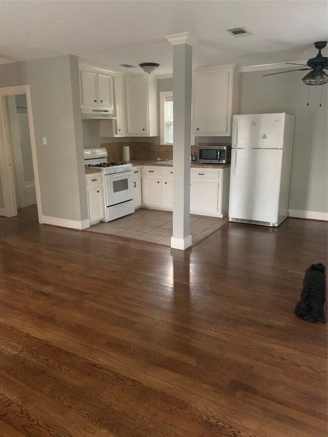 739 E 6th 1 2 St, Houston, TX 77007 - photo 5