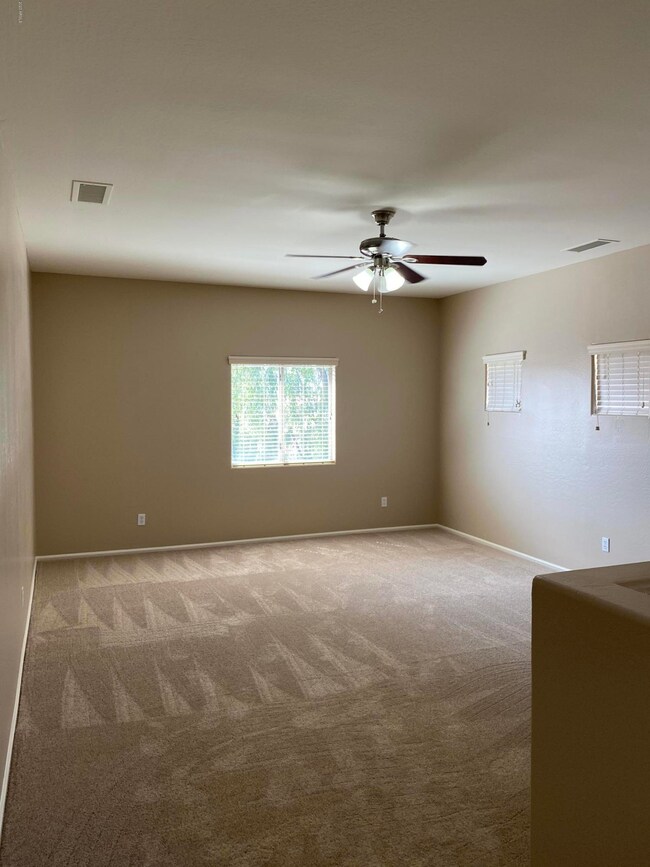 Large Upstairs Loft