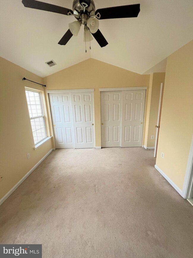6811 Avalon Isle Way, Gainesville, VA 20155 - photo 6