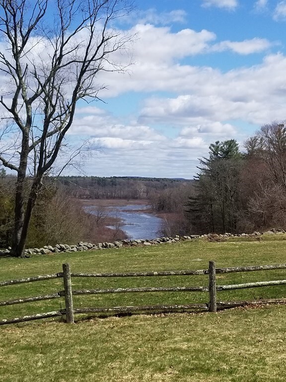 260 S Main St unit 1, Sherborn, MA 01770 - photo 3