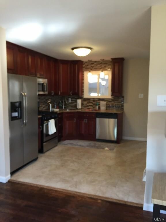 1807 N Filbert St, Allentown, PA 18104 - photo 3