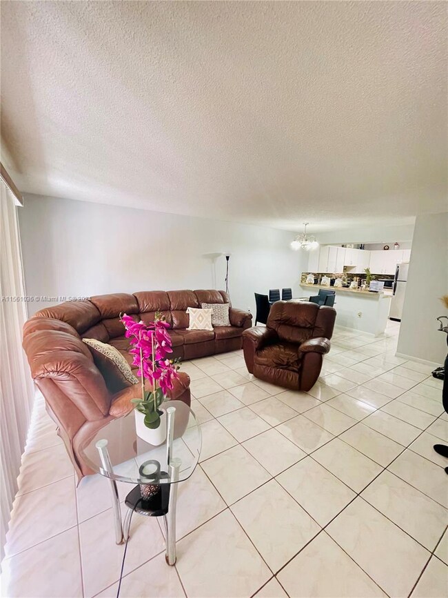 15480 SW 82nd Ln unit 222, Miami, FL 33193 - photo 7