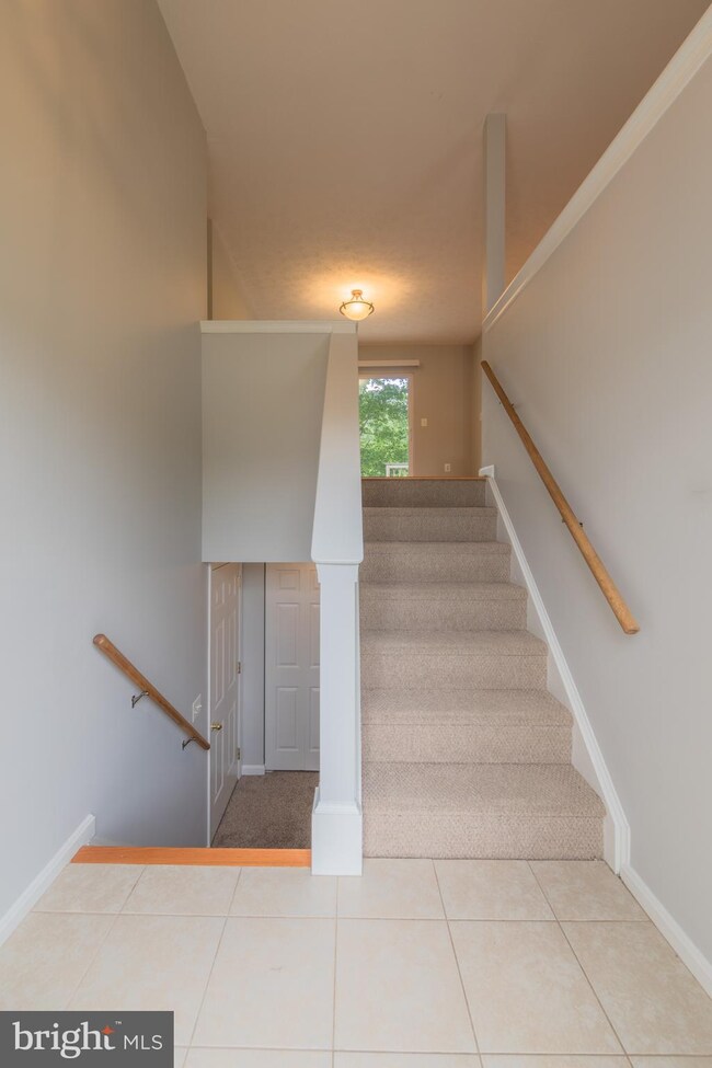 35301 Golf Course Dr, Mechanicsville, MD 20659 - photo 5