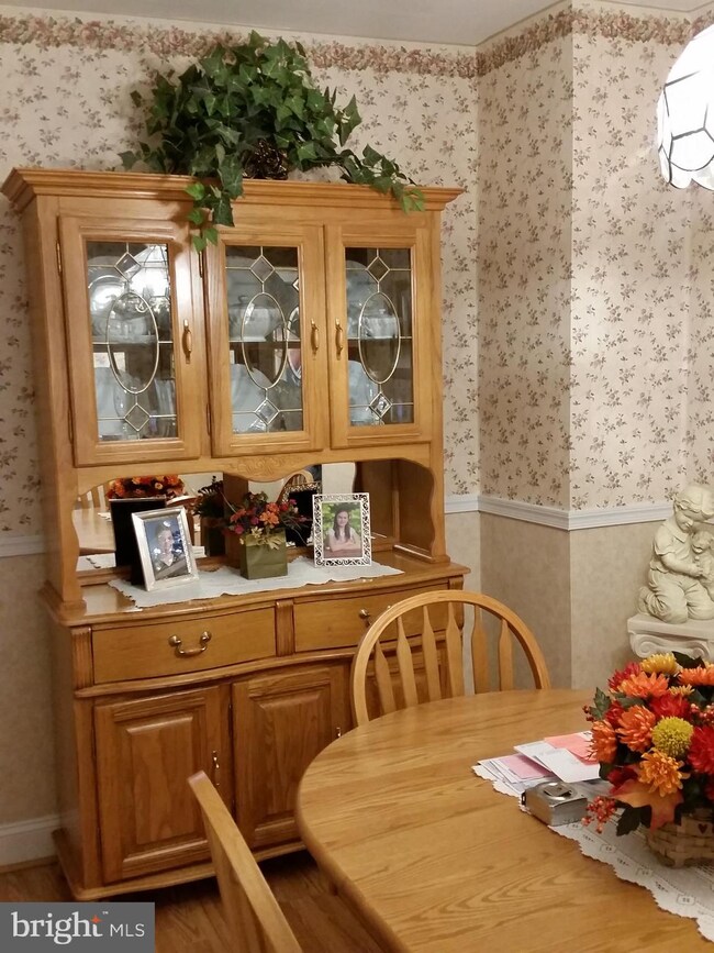 1332 Fairchild Ave, Hagerstown, MD 21742 - photo 6