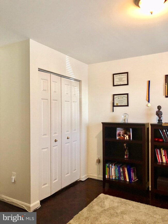 4111 Brown Bark Cir, Randallstown, MD 21133 - photo 4