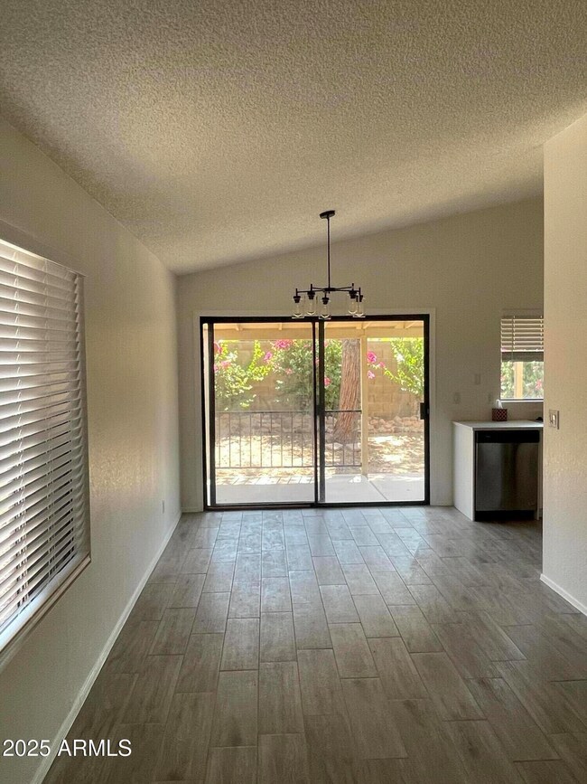 85 S Cypress Ct, Chandler, AZ 85226 - photo 7