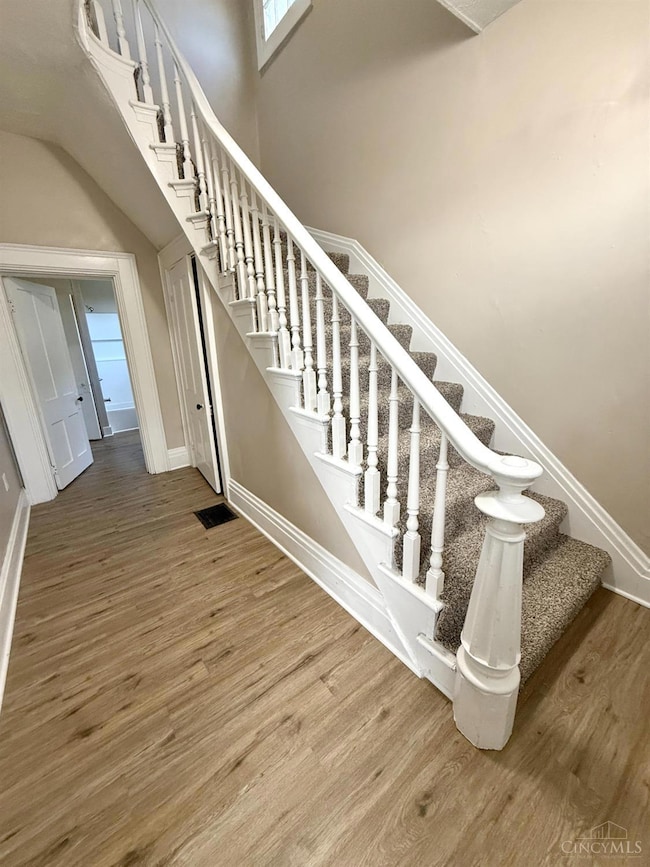 1112 Girard Ave, Middletown, OH 45044 - photo 4