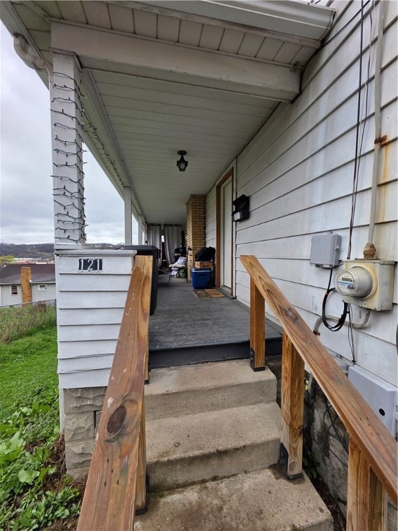 121 ENTRANCE