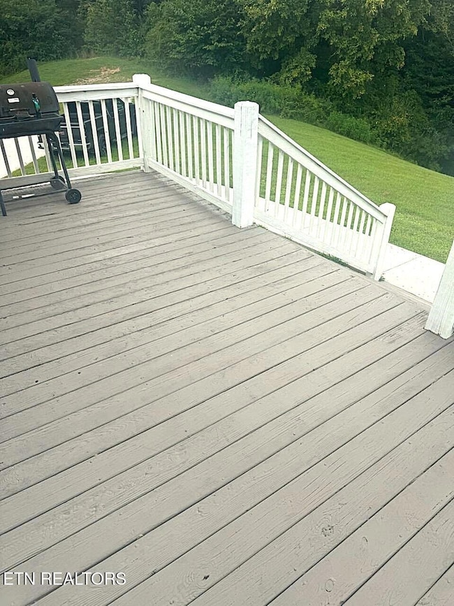 241 Oswego Rd, Jellico, TN 37762 - photo 5