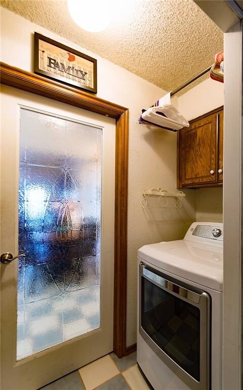 2121 NE 9th St, Moore, OK 73160 - photo 7