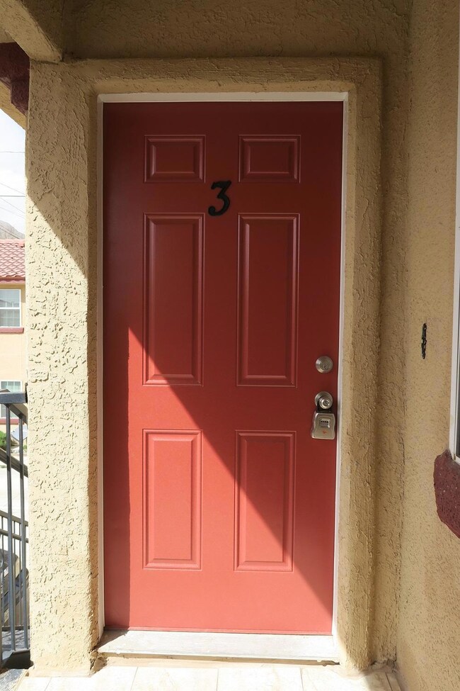 2413 Tremont Ave unit D3, El Paso, TX 79930 - photo 2