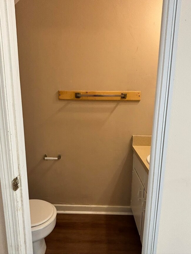 1880 Nekoma Ct, Tallahassee, FL 32304 - photo 7