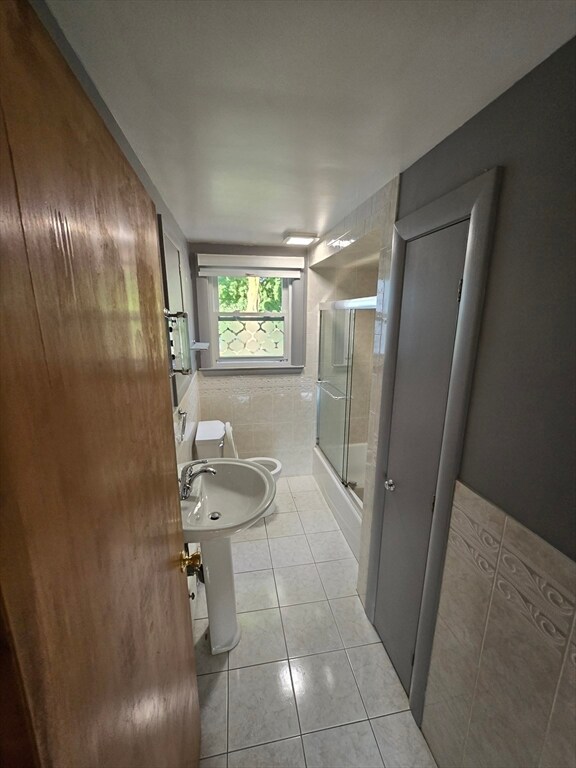 478 Central St unit 1, Saugus, MA 01906 - photo 6