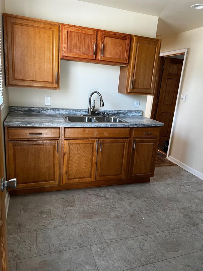 2300 Fillmore St, Gary, IN 46407 - photo 6