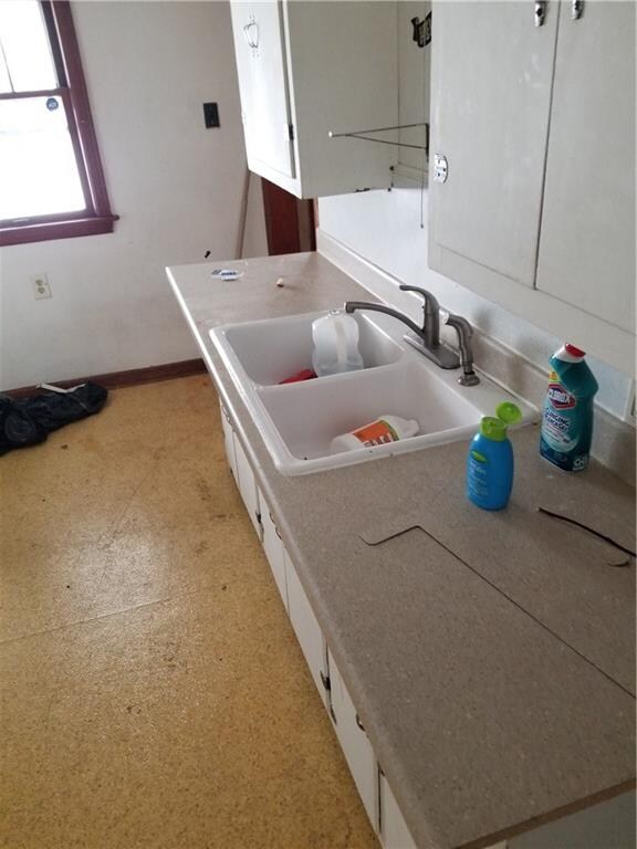 1714 Jefferson St, Anderson, IN 46016 - photo 3