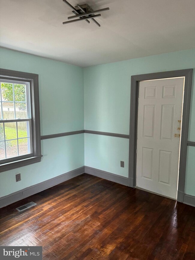 213 Truitt St, Salisbury, MD 21804 - photo 6