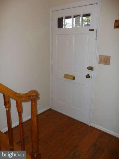 8327 Kingsgate Rd unit 522, Springfield, VA 22152 - photo 2