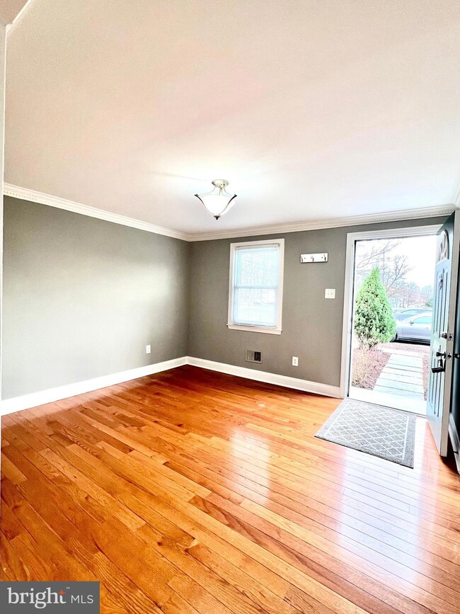 1336 Palmer Rd unit 3, Fort Washington, MD 20744 - photo 4