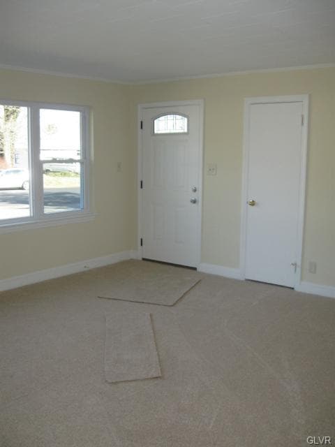 3204 Aberdeen Cir, Allentown, PA 18104 - photo 6