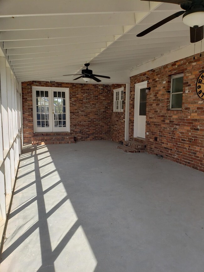 1136 Normandy Rd, Macon, GA 31210 - photo 2