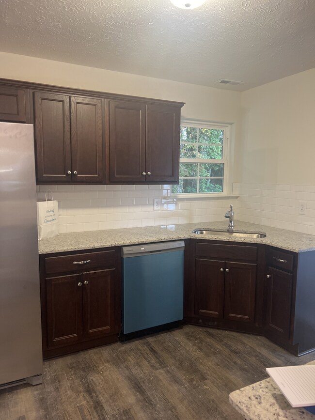 275 Timber Cir, Manchester, TN 37355 - photo 6