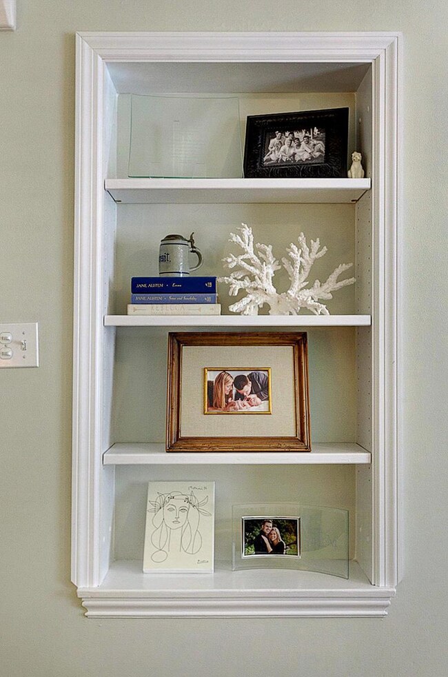 Dining Room Built-in