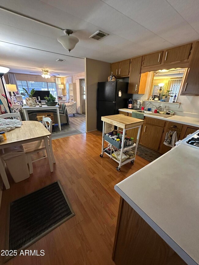 KITCHEN 3